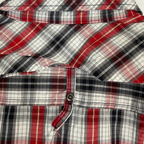 Akademiks Mens 2XL Plaid Button Down Shirt Red Black White Long Sleeve Cotton - Picture 11 of 13
